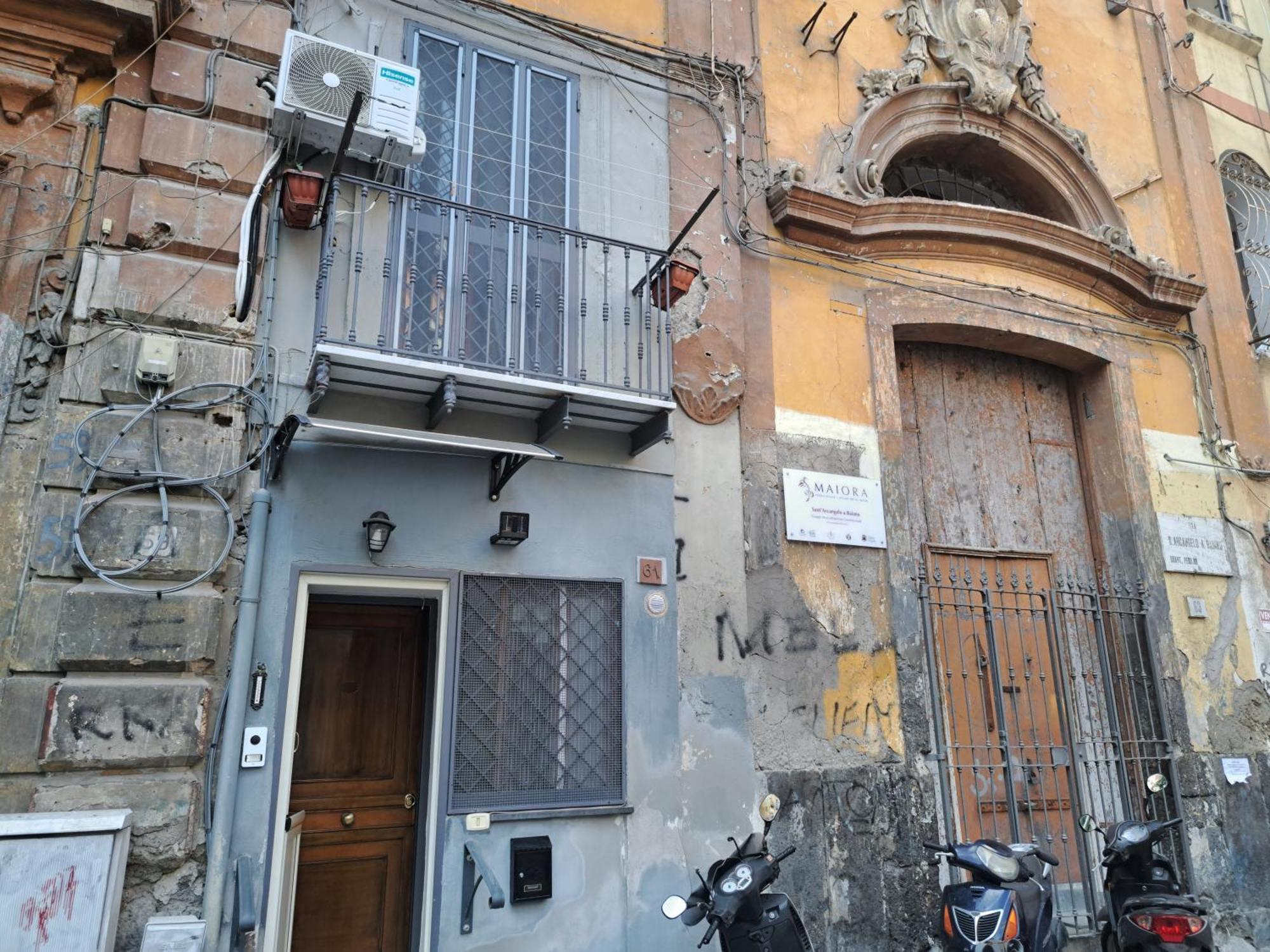 Stop Al Duomo Naples Exterior photo